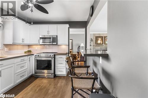 72 Richelieu Drive, St. Catharines, ON - Indoor Photo Showing Kitchen With Stainless Steel Kitchen