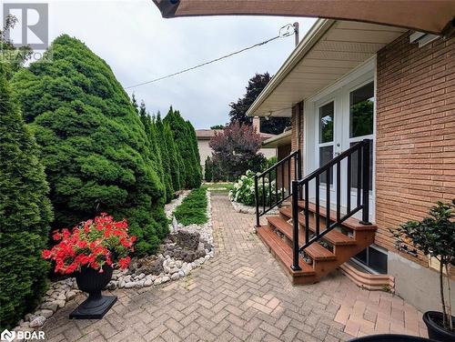 72 Richelieu Drive, St. Catharines, ON - Outdoor With Exterior