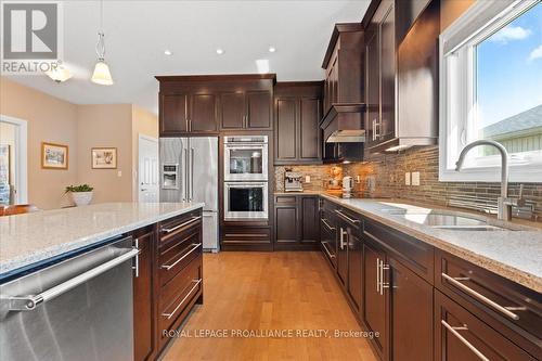 14 Merrill Drive, Prince Edward County (Wellington), ON - Indoor Photo Showing Kitchen With Stainless Steel Kitchen With Double Sink With Upgraded Kitchen