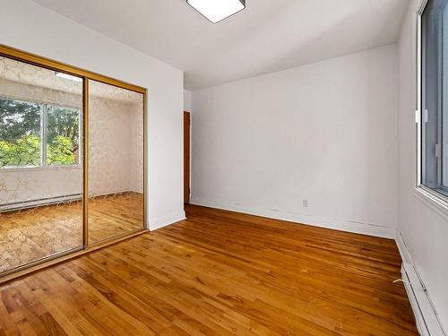 Master bedroom - 6231  - 6233 Rue Viau, Montréal (Rosemont/La Petite-Patrie), QC - Indoor Photo Showing Other Room