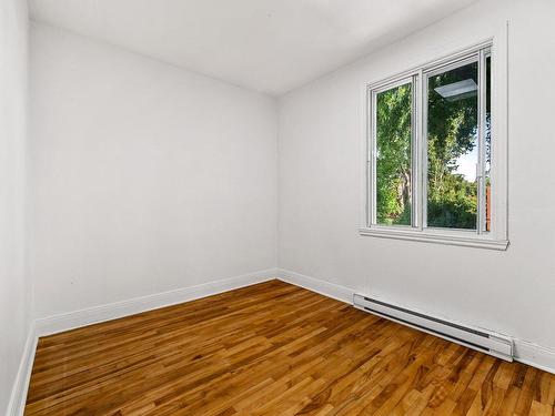 Bedroom - 6231  - 6233 Rue Viau, Montréal (Rosemont/La Petite-Patrie), QC - Indoor Photo Showing Other Room