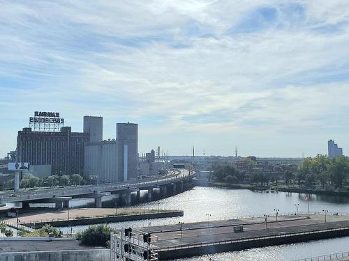 Vue sur l'eau - 961-101 Rue Peel, Montréal (Le Sud-Ouest), QC - Outdoor With Body Of Water With View