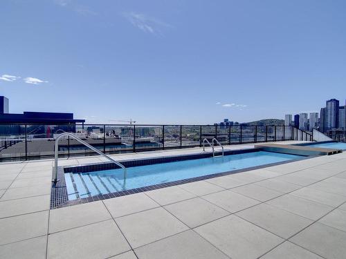 Piscine - 961-101 Rue Peel, Montréal (Le Sud-Ouest), QC - Outdoor With In Ground Pool