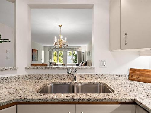 203-1477 Yale St, Oak Bay, BC - Indoor Photo Showing Kitchen With Double Sink