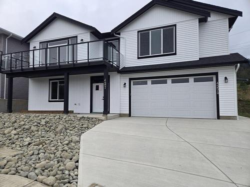 427 Colonia Dr South, Ladysmith, BC 