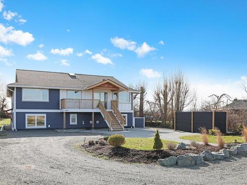 1027 Kye Bay Rd, Comox, BC 