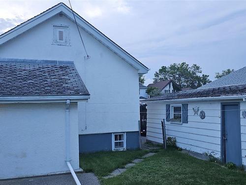 354 Mckellar Street N, Thunder Bay, ON - Outdoor