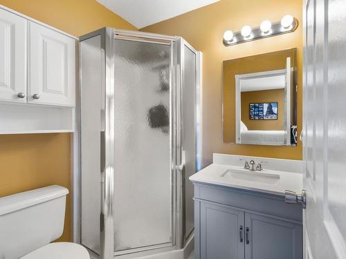 133 Fernie Place, Kamloops, BC - Indoor Photo Showing Bathroom