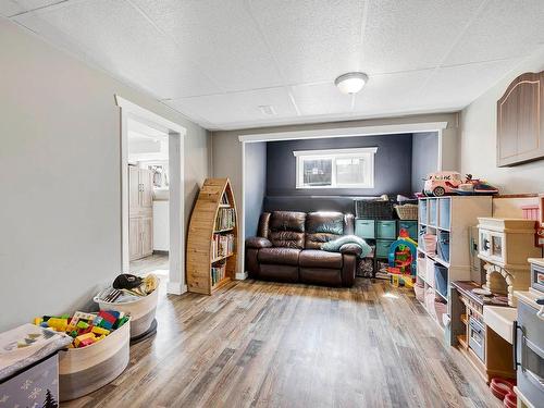 838 Lolo Street, Kamloops, BC - Indoor