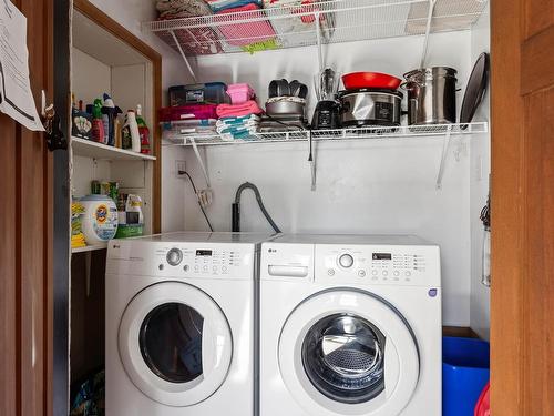 721 St Paul Street, Kamloops, BC - Indoor Photo Showing Laundry Room