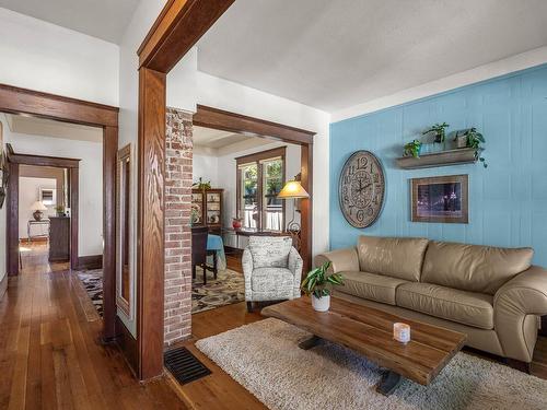 721 St Paul Street, Kamloops, BC - Indoor Photo Showing Living Room With Fireplace