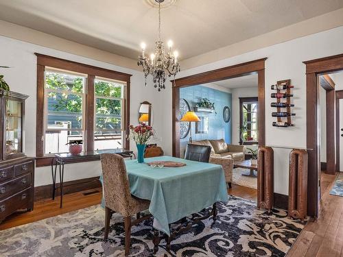 721 St Paul Street, Kamloops, BC - Indoor Photo Showing Dining Room