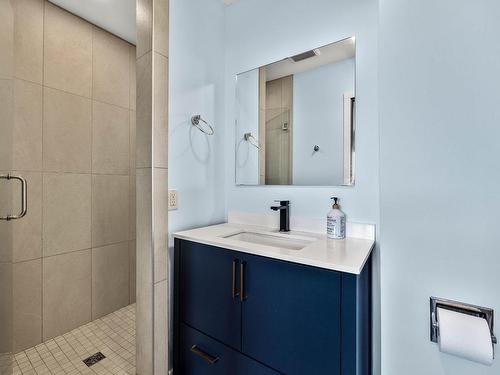 356 Gleneagles Drive, Kamloops, BC - Indoor Photo Showing Bathroom