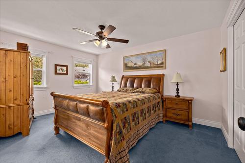 138 Millard Place, Kelowna, BC - Indoor Photo Showing Bedroom