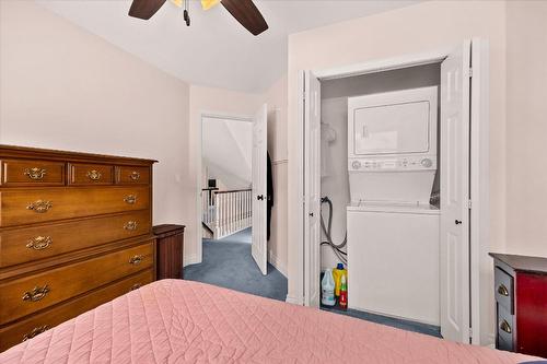 138 Millard Place, Kelowna, BC - Indoor Photo Showing Bedroom