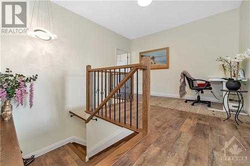 Hallway flex space - 3010 Torwood Drive, Dunrobin, ON - Indoor Photo Showing Other Room