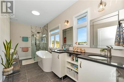 Primary Ensuite - 3010 Torwood Drive, Dunrobin, ON - Indoor Photo Showing Bathroom