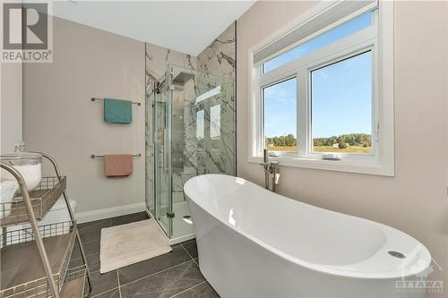 Primary Ensuite - 3010 Torwood Drive, Dunrobin, ON - Indoor Photo Showing Bathroom