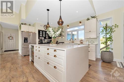 Kitchen - 3010 Torwood Drive, Dunrobin, ON - Indoor Photo Showing Kitchen With Upgraded Kitchen