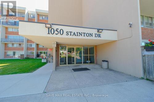 322 - 1050 Stainton Drive, Mississauga, ON - Outdoor