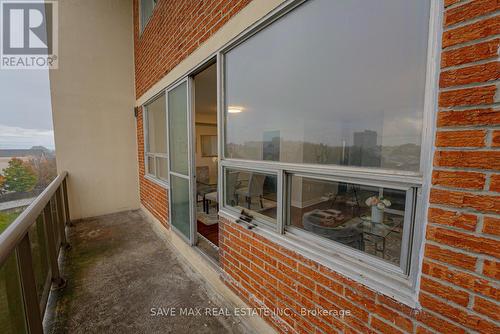 322 - 1050 Stainton Drive, Mississauga, ON - Outdoor With Exterior