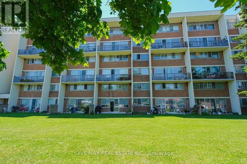 322 - 1050 Stainton Drive, Mississauga, ON - Outdoor With Facade