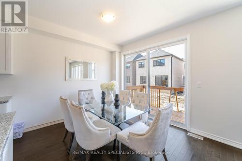 32 Camino Real Drive, Caledon, ON - Indoor Photo Showing Dining Room