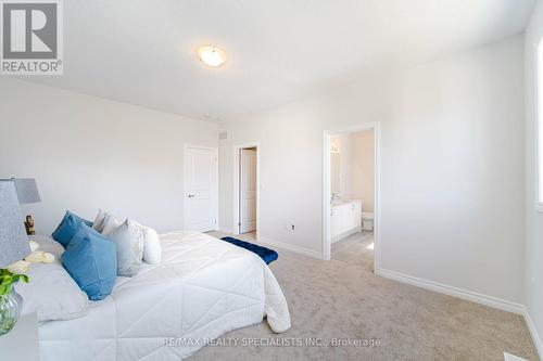 32 Camino Real Drive, Caledon, ON - Indoor Photo Showing Bedroom