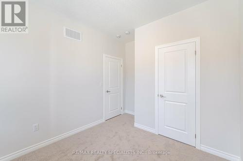 32 Camino Real Drive, Caledon, ON - Indoor Photo Showing Other Room