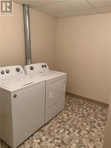 100 - 1 Brockhouse Way, Deep River, ON - Indoor Photo Showing Laundry Room