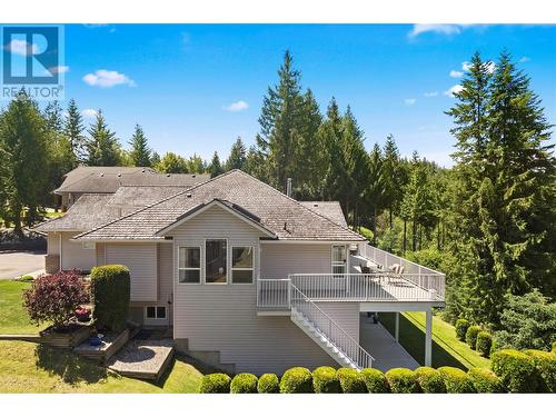 2592 Alpen Paradies Road Unit# 12, Blind Bay, BC - Outdoor