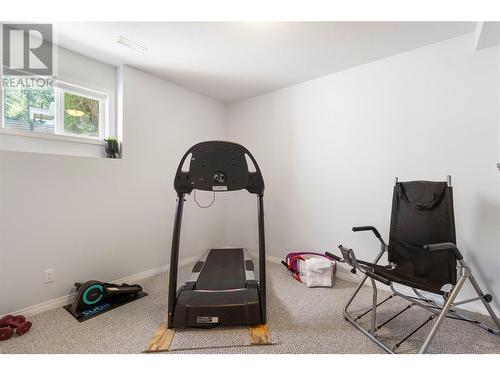 2592 Alpen Paradies Road Unit# 12, Blind Bay, BC - Indoor Photo Showing Gym Room