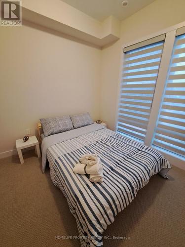 7 Ingersoll Lane, Richmond Hill, ON - Indoor Photo Showing Bedroom