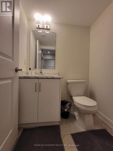 7 Ingersoll Lane, Richmond Hill, ON - Indoor Photo Showing Bathroom