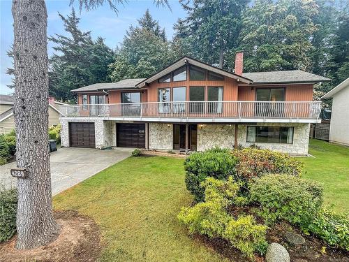 4289 Houlihan Pl, Saanich, BC 