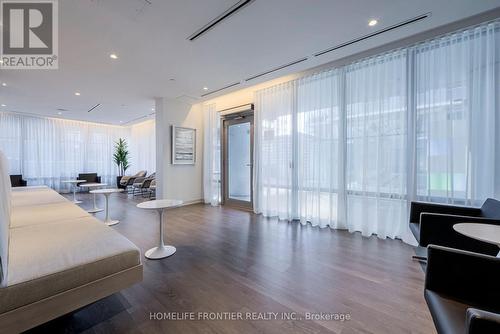 1411 - 99 Broadway Avenue, Toronto, ON - Indoor