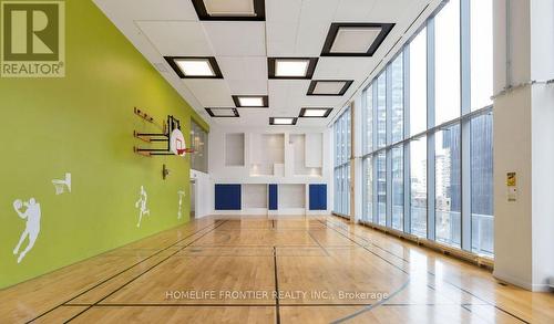 1411 - 99 Broadway Avenue, Toronto, ON - Indoor