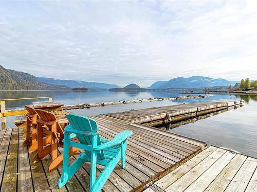 7-10257 South Shore Rd, Honeymoon Bay, BC 