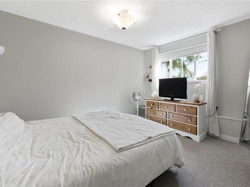 487 - 489 Winchester Ave, Nanaimo, BC - Indoor Photo Showing Bedroom