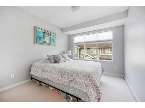 15168 36 Avenue, Surrey, BC - Indoor Photo Showing Bedroom