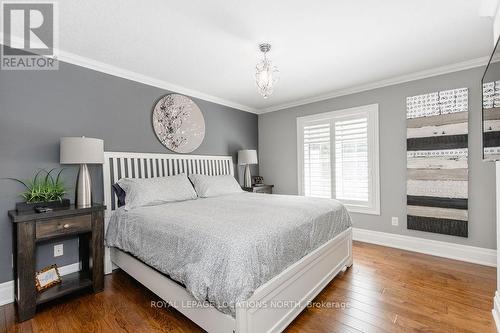 187 Greenway Drive, Wasaga Beach, ON - Indoor Photo Showing Bedroom