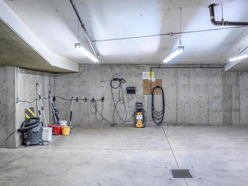 108-970 Lorne Street, Kamloops, BC - Indoor Photo Showing Garage