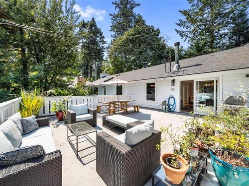 4560 Balmacarra Rd, Saanich, BC 