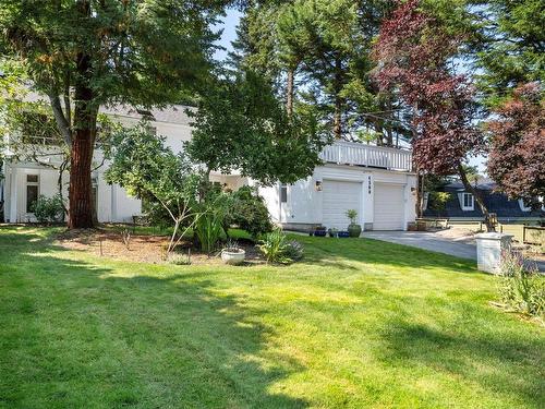 4560 Balmacarra Rd, Saanich, BC 