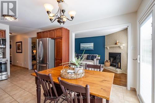 5740 Stibbard Road, Mississauga, ON - Indoor Photo Showing Dining Room