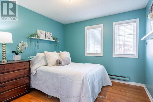 5740 Stibbard Road, Mississauga, ON - Indoor Photo Showing Bedroom