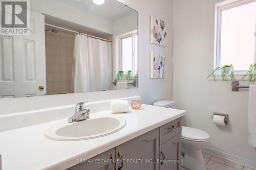 5740 Stibbard Road, Mississauga, ON - Indoor Photo Showing Bathroom