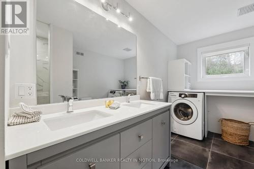 504 Birch Point Road, Kawartha Lakes, ON - Indoor Photo Showing Laundry Room