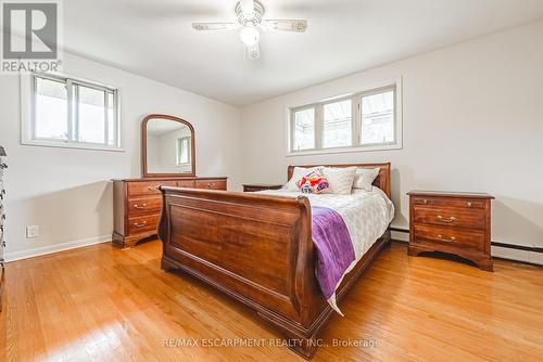 83 South Bend Road, Hamilton, ON - Indoor Photo Showing Bedroom