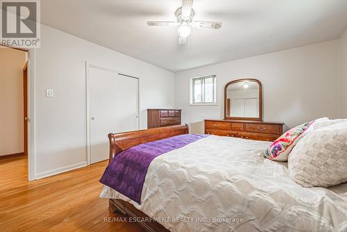 83 South Bend Road, Hamilton, ON - Indoor Photo Showing Bedroom